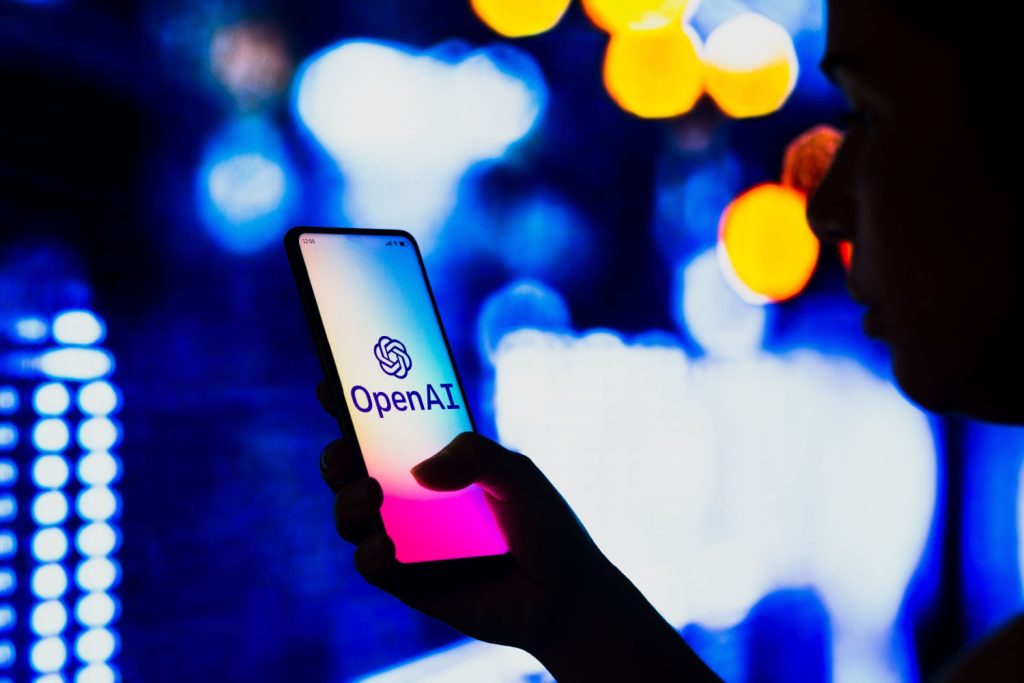 Bain & Company atinge nível OpenAI Elite Partner para acelerar implementação de inteligência artificial em grandes corporações