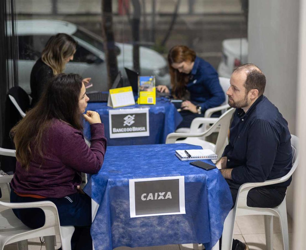 Feirão de Crédito aproxima empreendedores e instituições financeiras para impulsionar pequenos negócios em Canoas