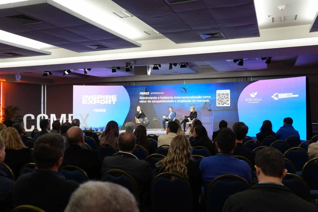 Inspire Export reúne indústrias gaúchas no Centro de Eventos FIERGS para debater estratégias de inserção no comércio exterior